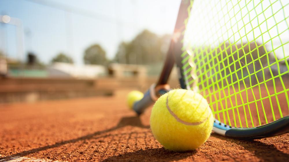 How To Play Garden Tennis