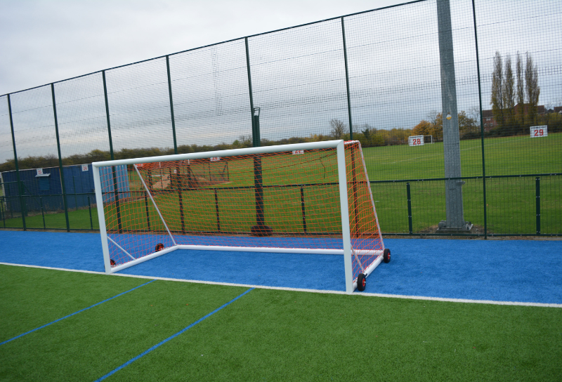 9vs9 self weighted football goal