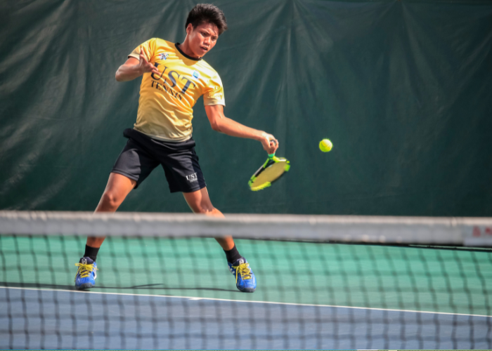 male forehand tennis