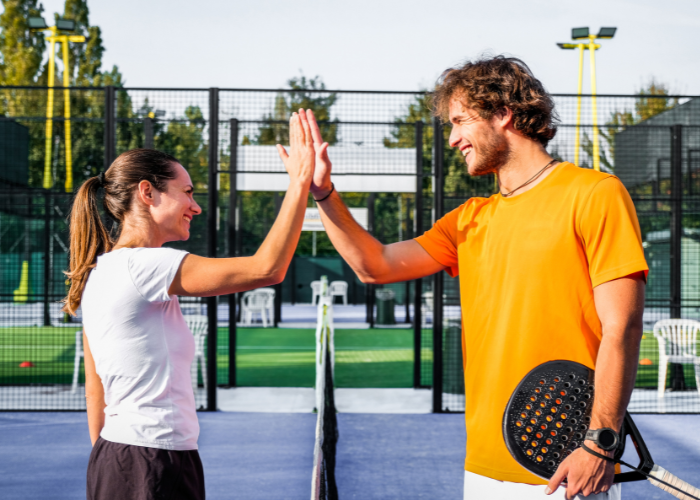 padel high five